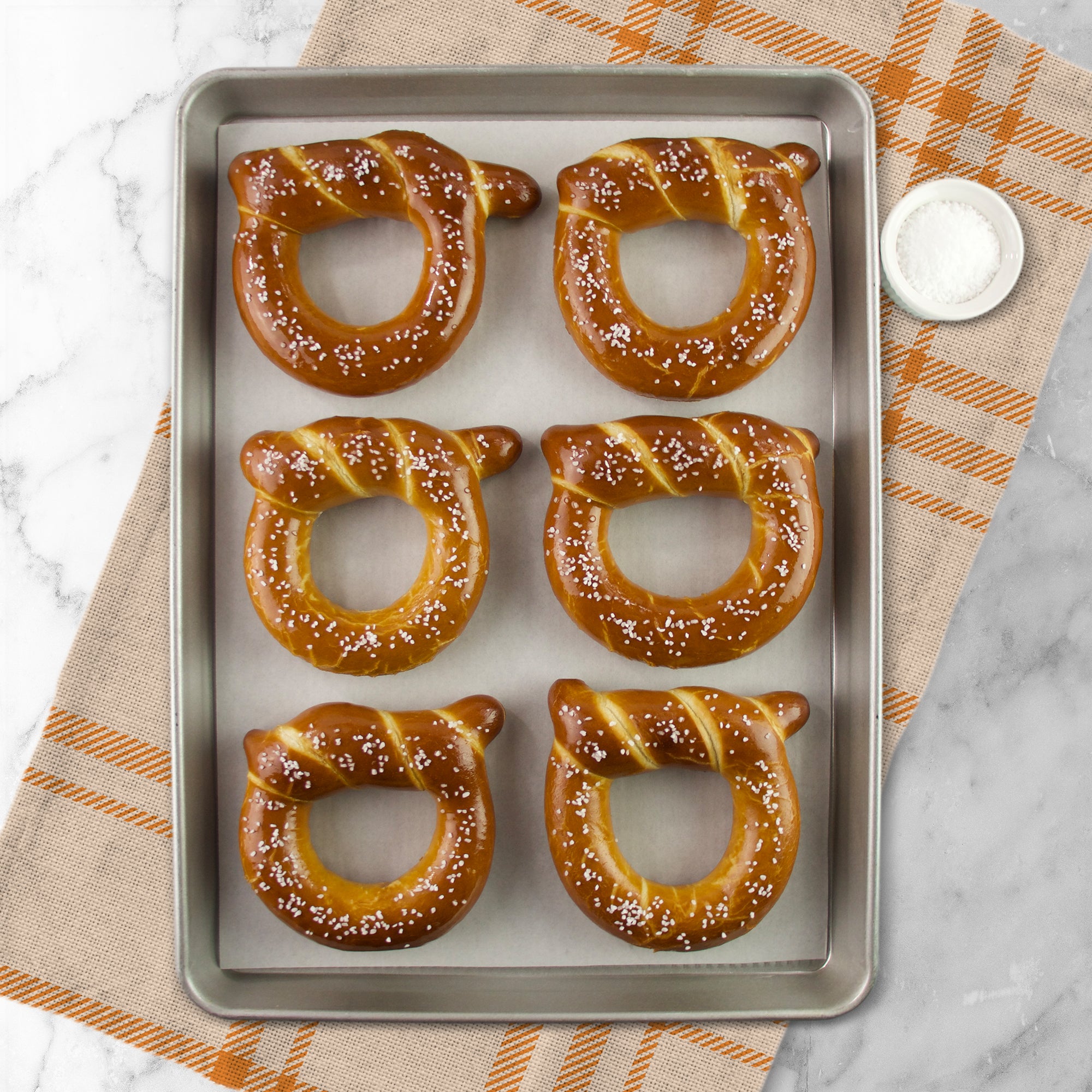 WHEELHOUSE SIGNATURE SOFT PRETZEL BOX - Wonderfall