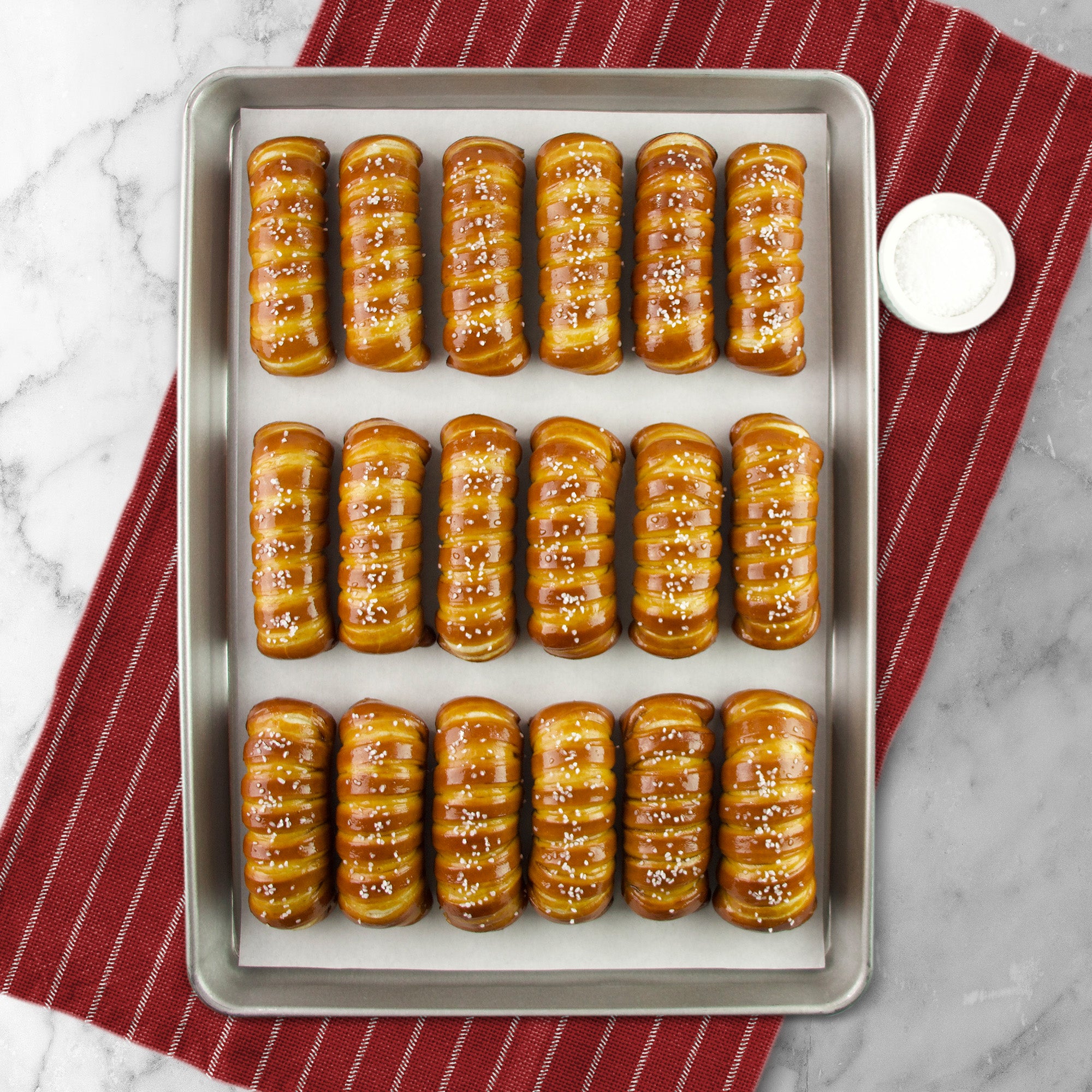 Turnbuckle Soft Pretzel Box - Keep Calm & Pretzel On