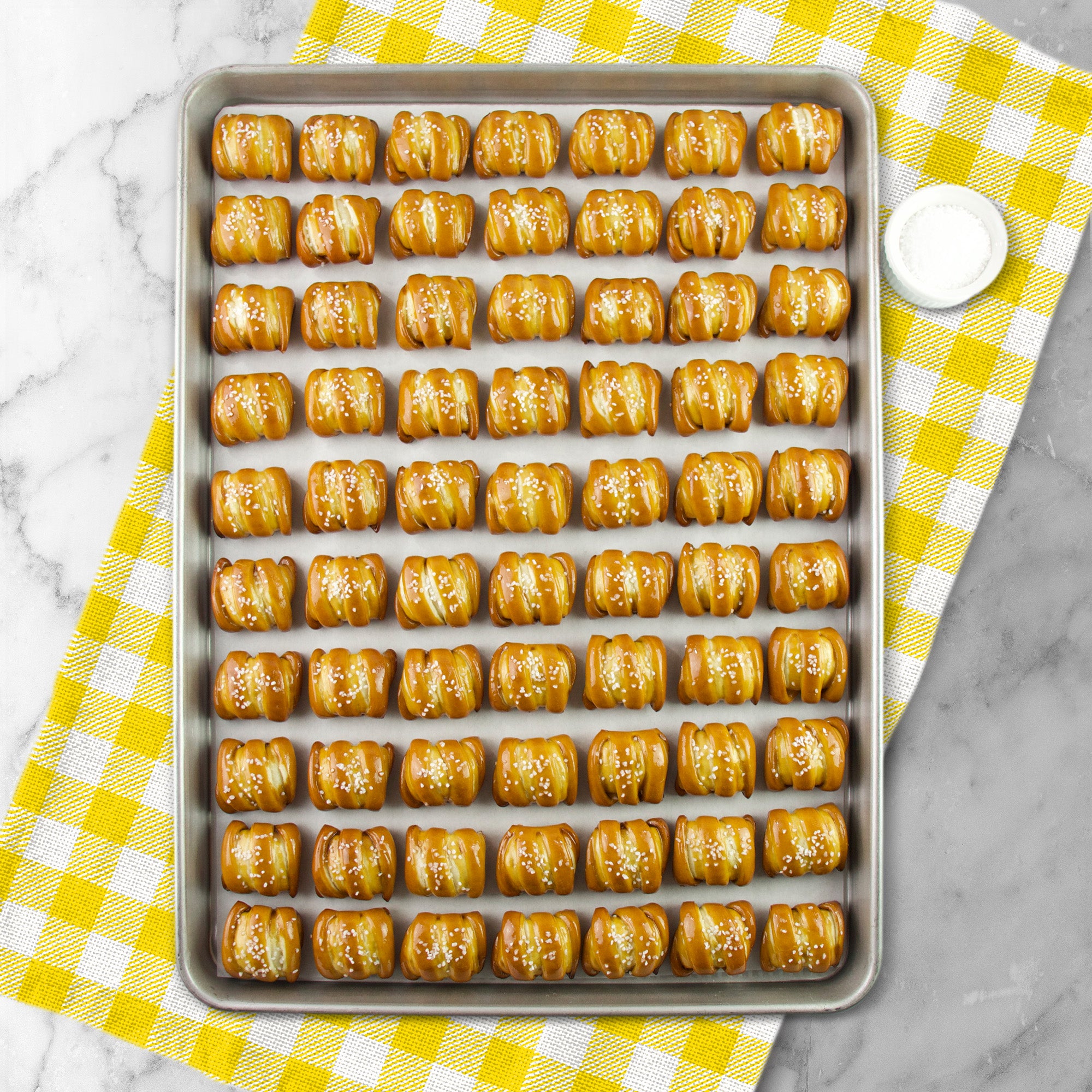 One-Timer Bites Soft Pretzel Box - Congratulations
