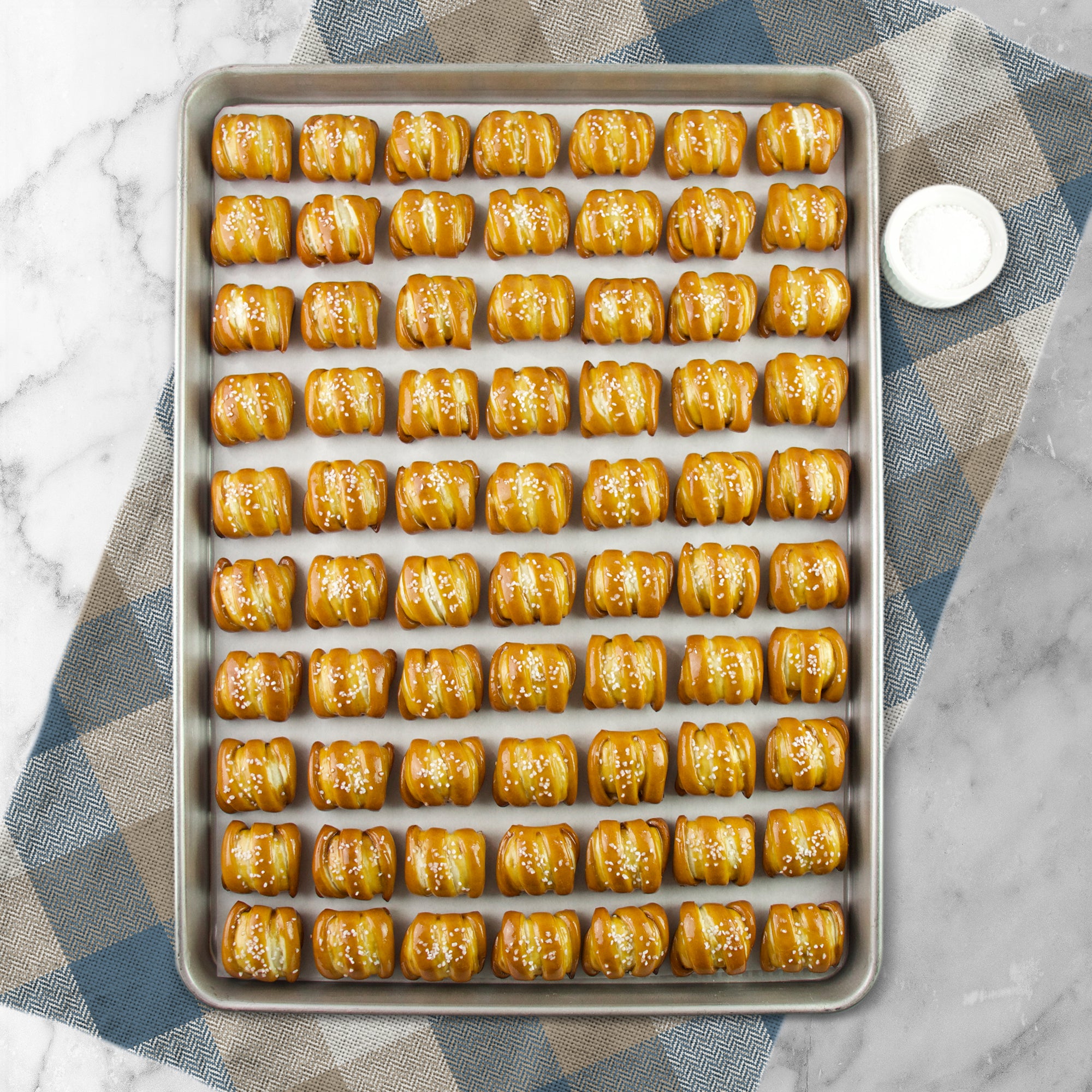 One-Timer Bites Soft Pretzel Box - Father's Day