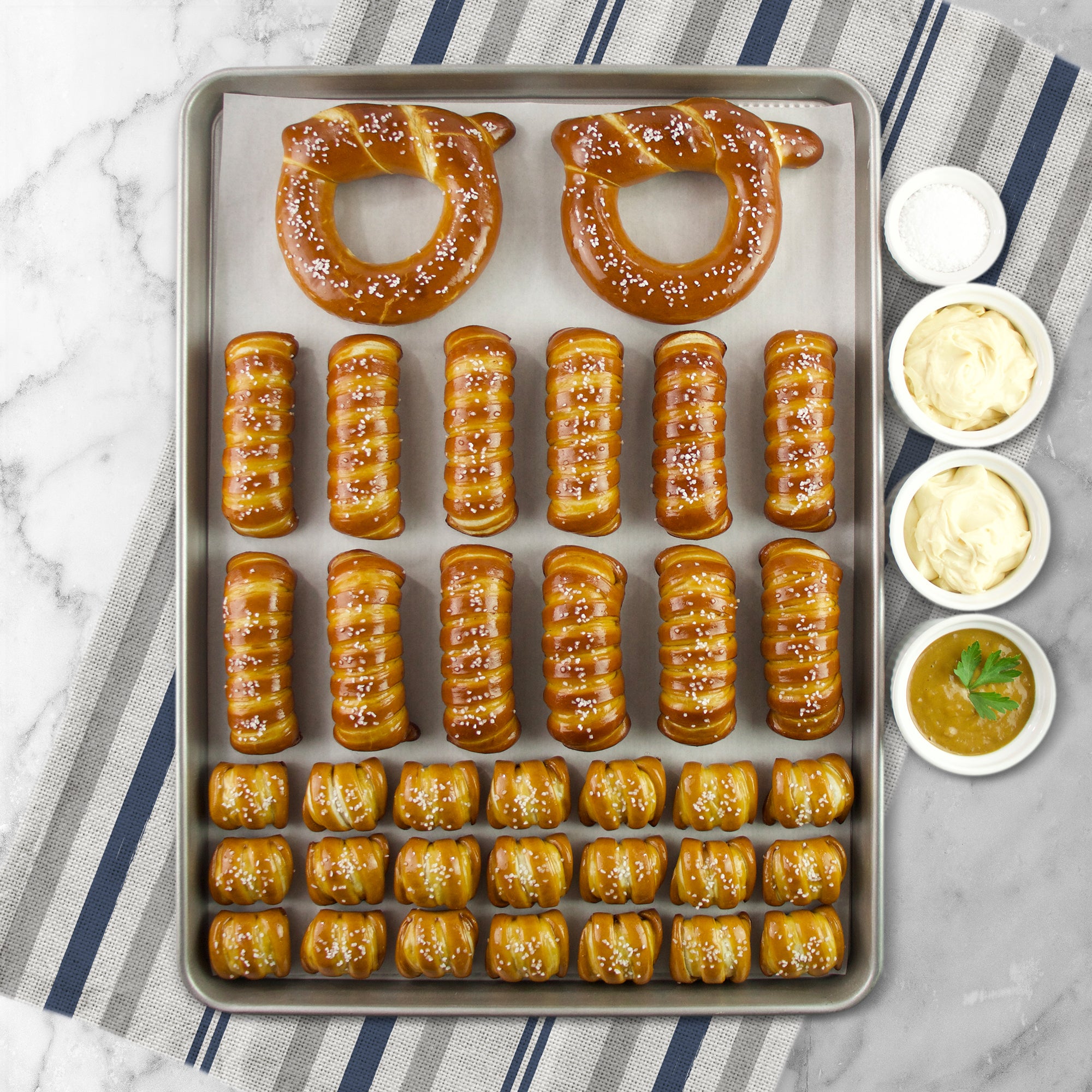 Soft Pretzels & Sauces Variety Box