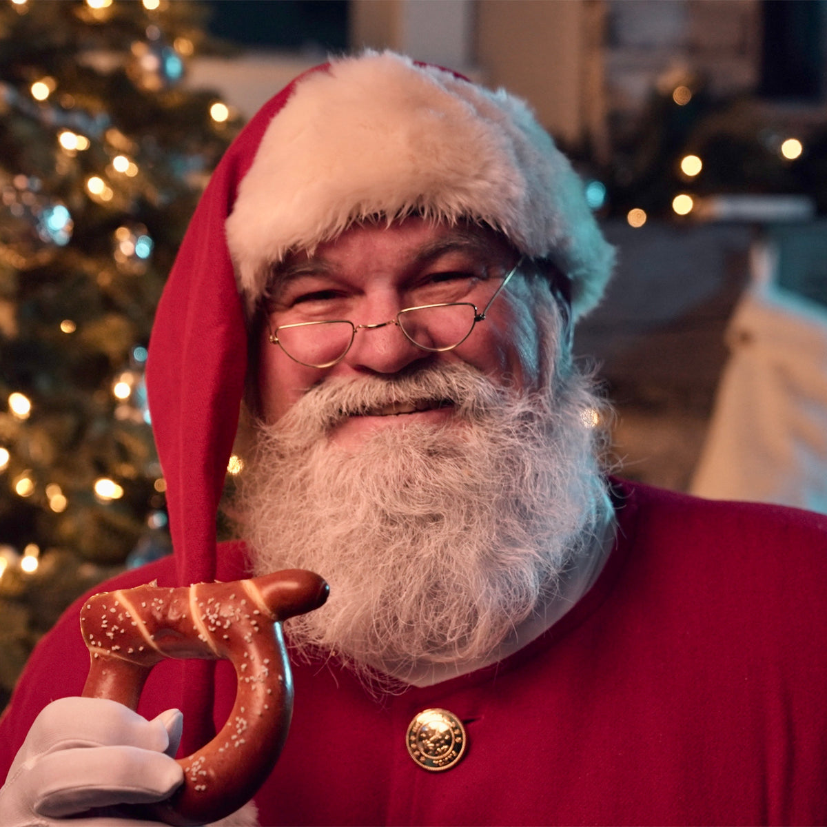 Wheelhouse Signature Soft Pretzel Box - Happy Holidays
