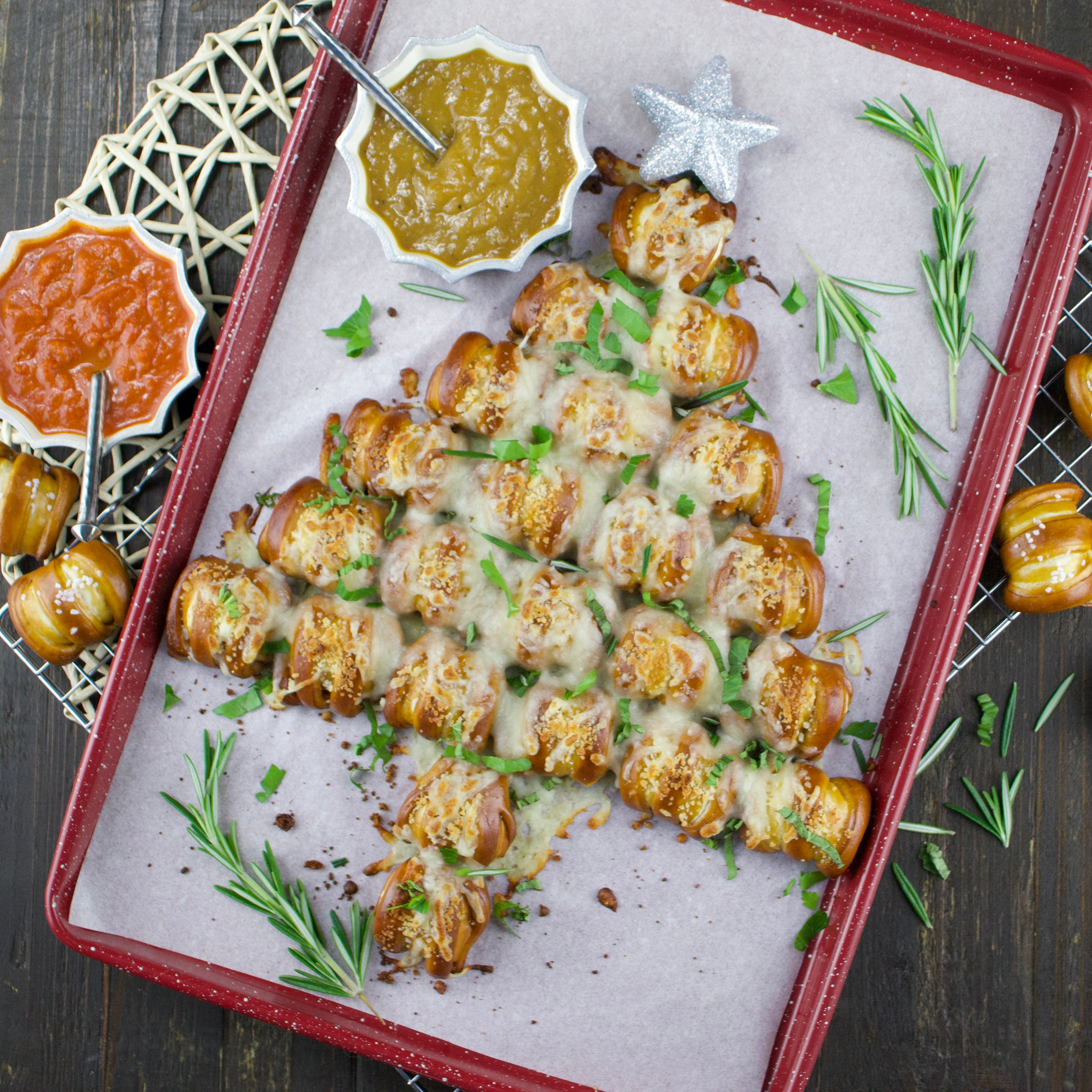 ONE-TIMER BITES SOFT PRETZEL BOX - Happy Holidays