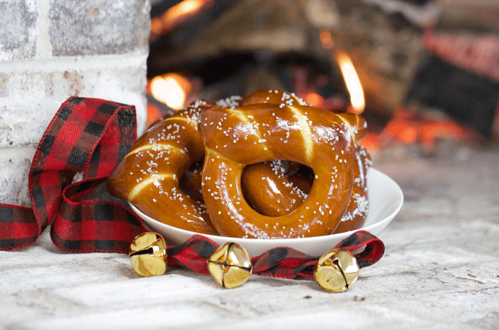 5 Insanely Delicious Holiday Snacks In Minutes