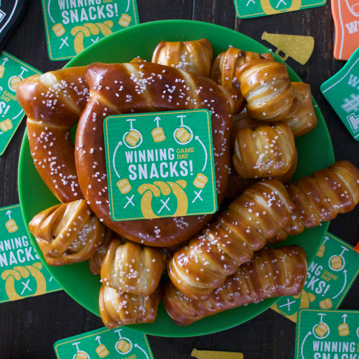 ONE-TIMER BITES SOFT PRETZEL BOX - Football