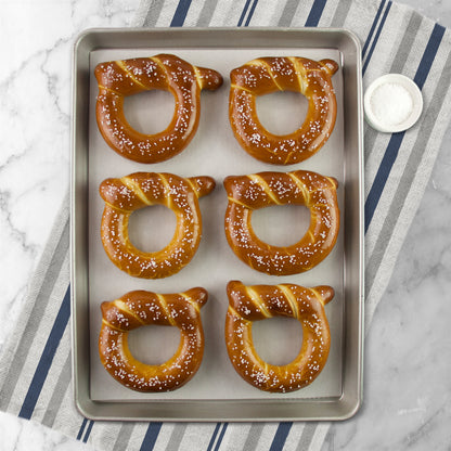 Wheelhouse Signature Soft Pretzel Box