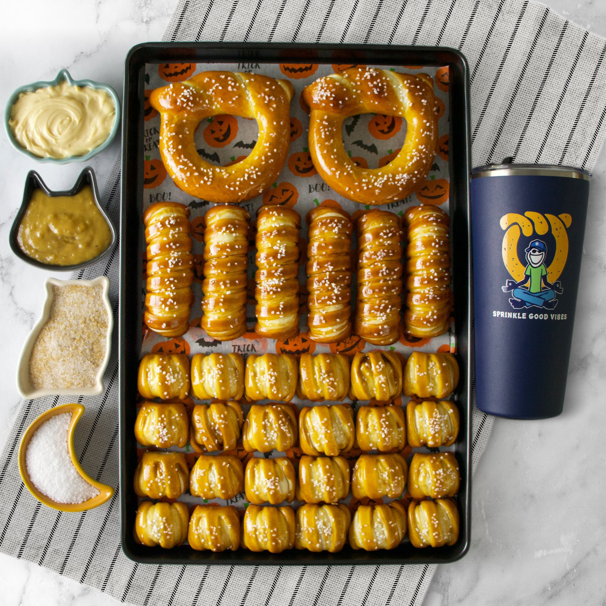 SPOOKTACULAR SOFT PRETZEL VARIETY BOX
