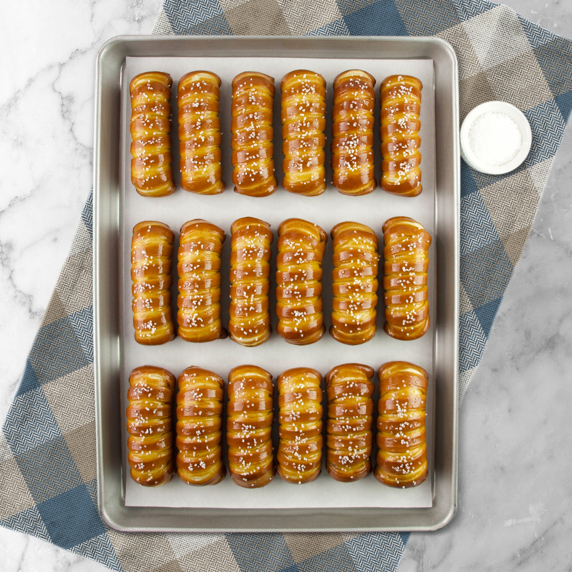 Turnbuckle Sticks Soft Pretzel Box - Father's Day