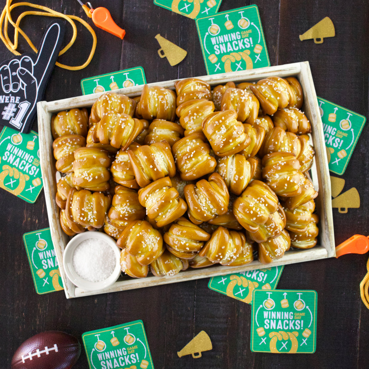 ONE-TIMER BITES SOFT PRETZEL BOX - Football