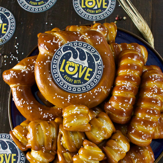 SOFT PRETZEL CHARCUTERIE BOX - ESPCO