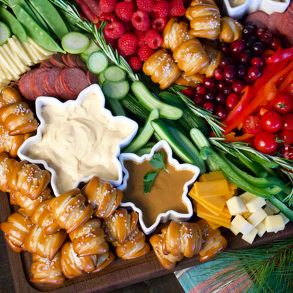 Topknot XL Signature Soft Pretzel Box - Happy Holidays