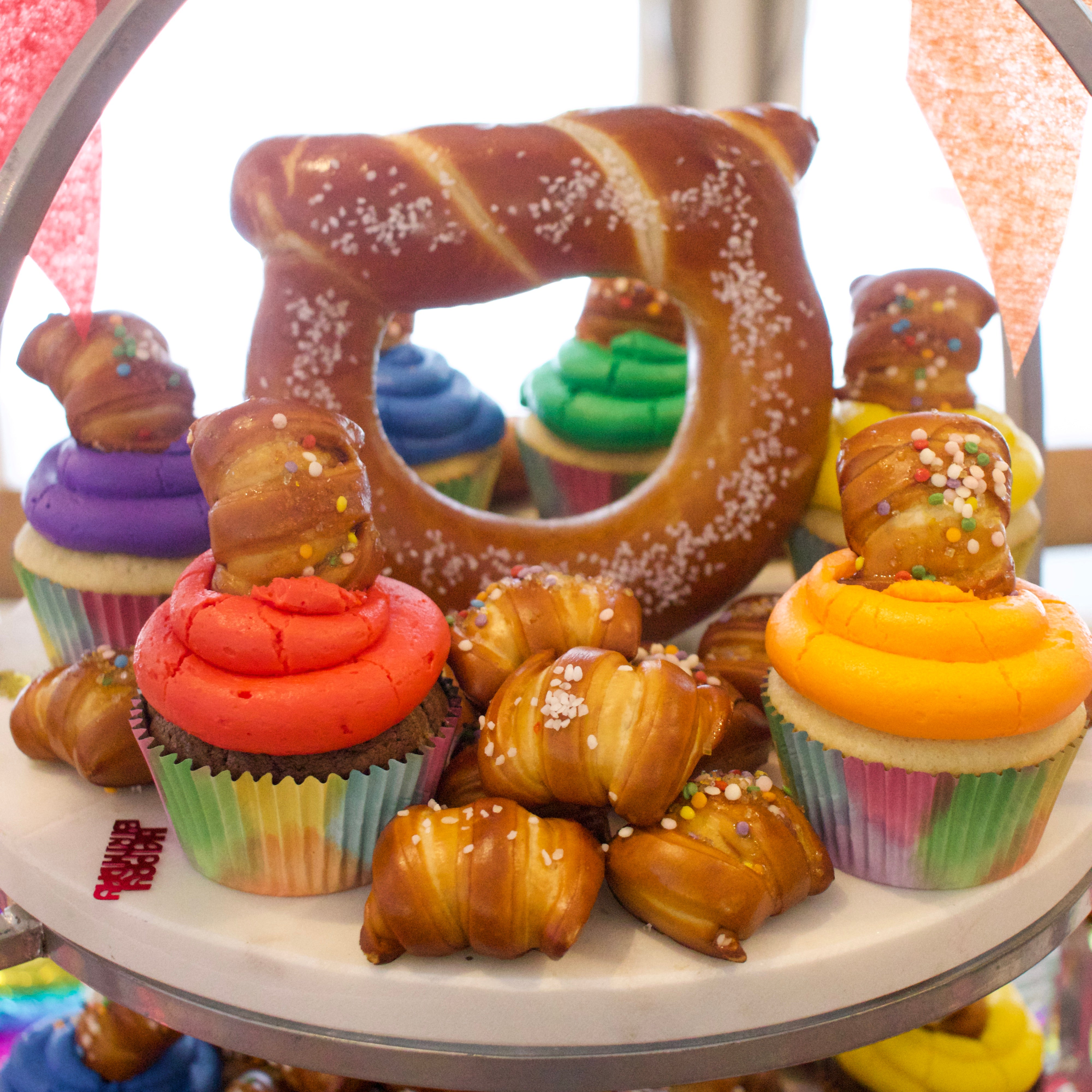 SOFT PRETZEL LOVERS VARIETY BOX - Birthday