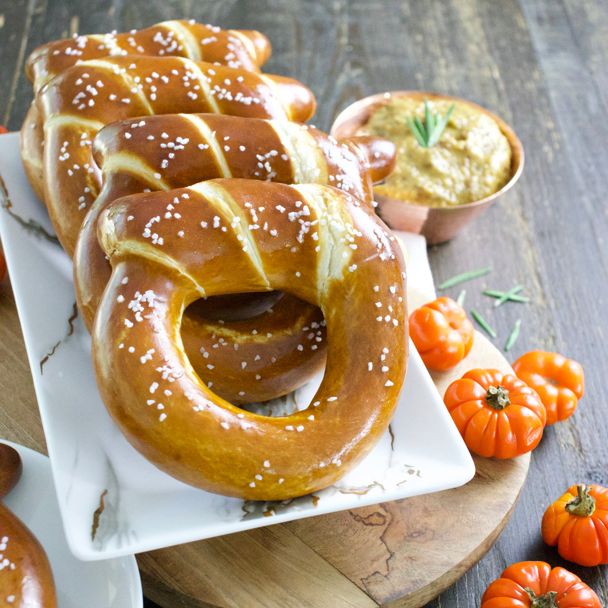 Wheelhouse Signature Soft Pretzel Box - Wonderfall