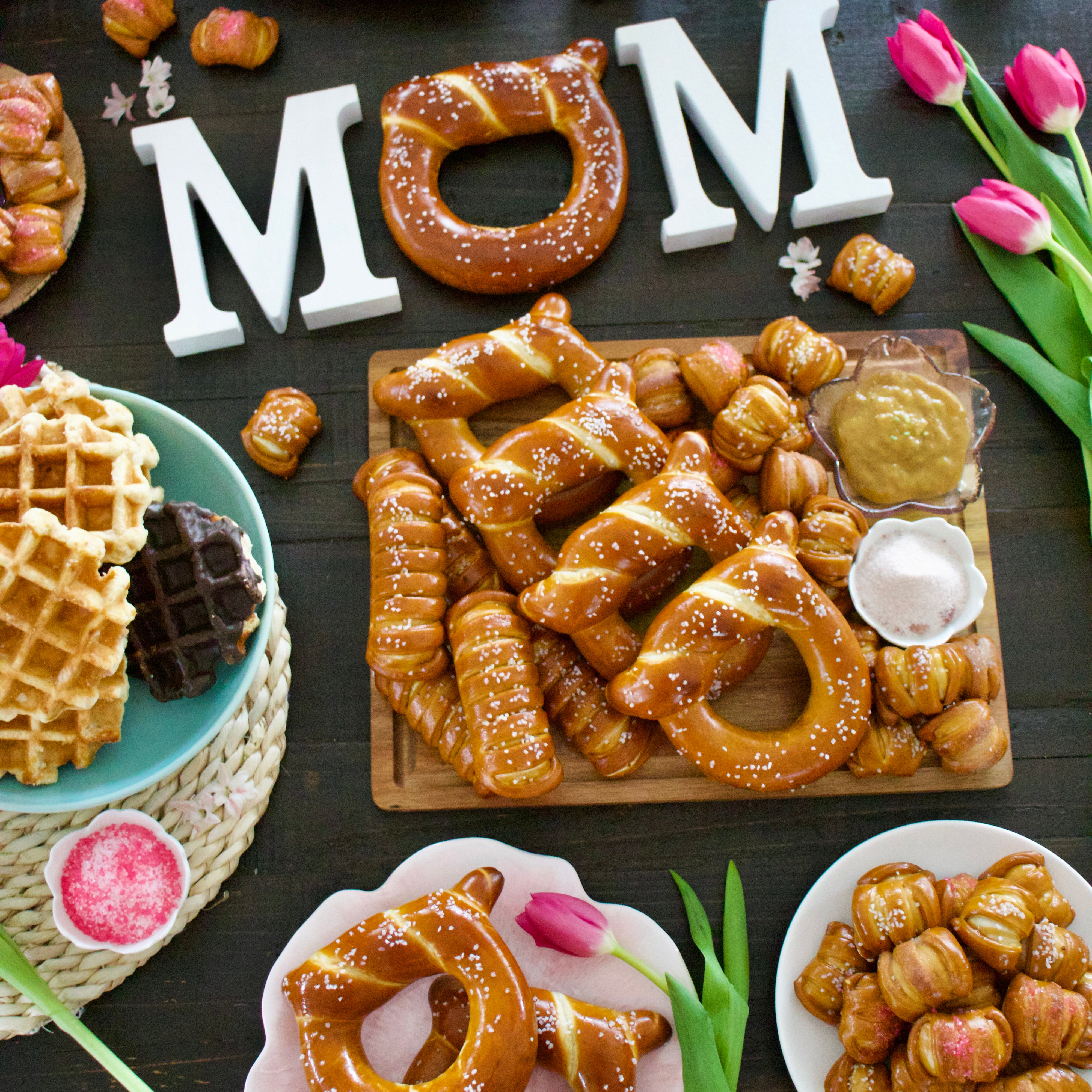 Soft Pretzels & Sauces Variety Box - Mother's Day