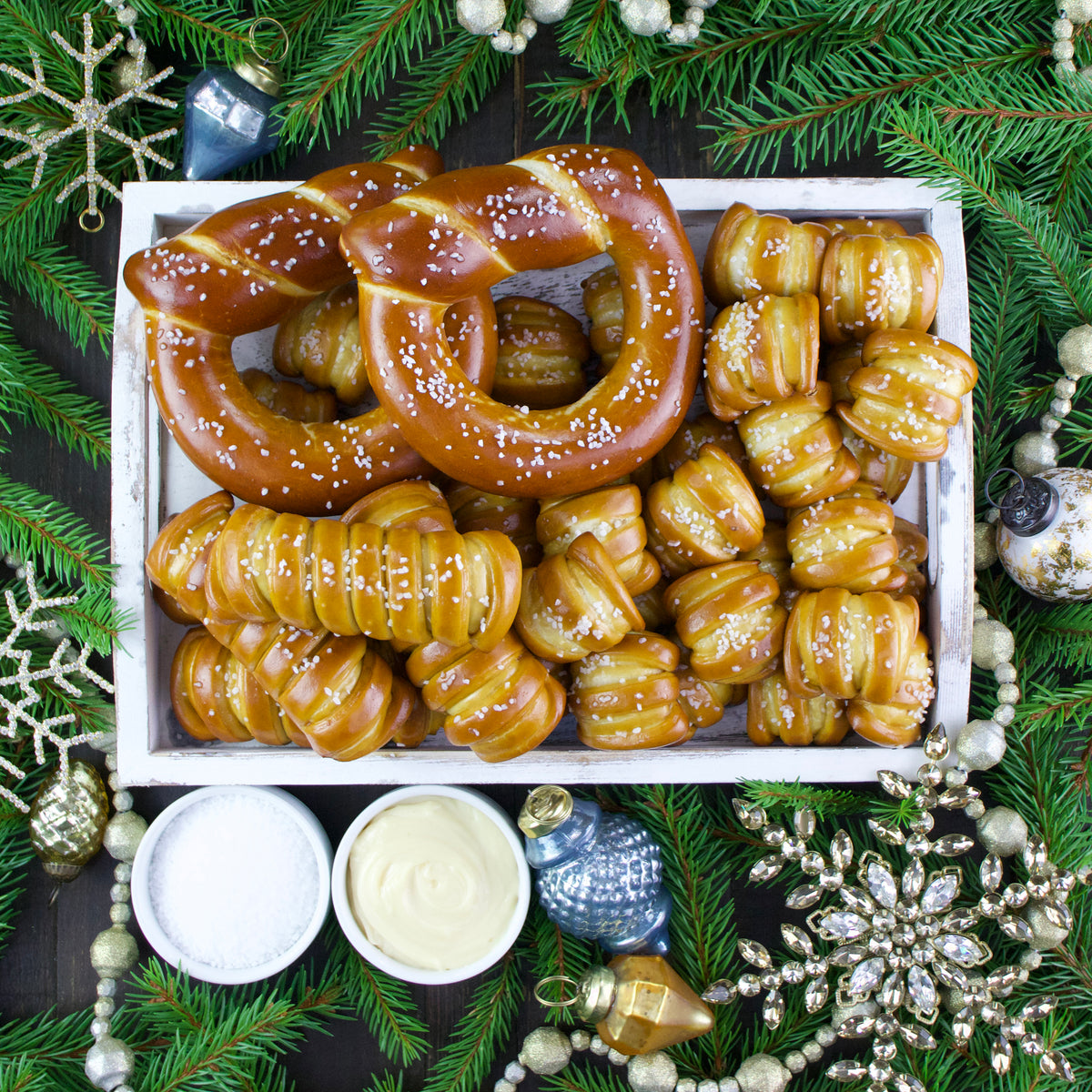 Custom Christmas Holly Snack Container (Personalized)